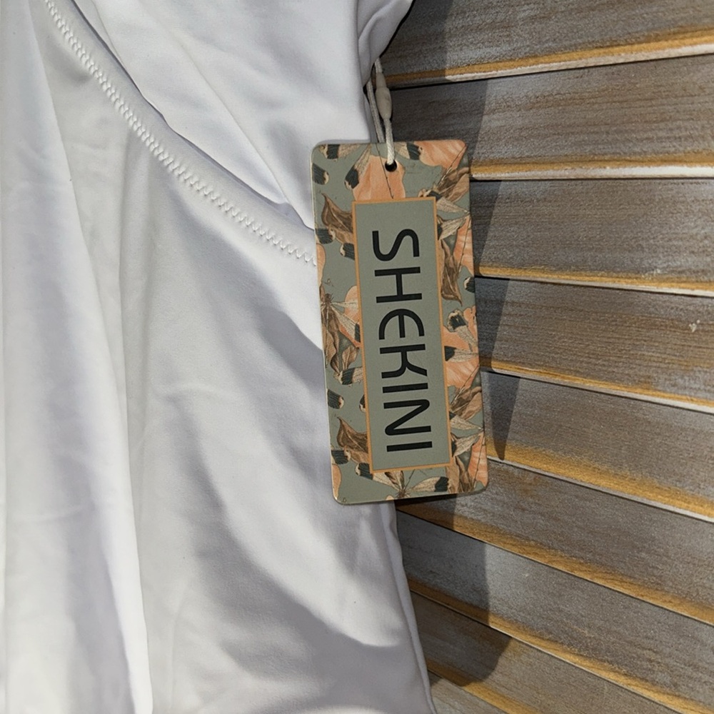 Shekini - Picture 3 of 5